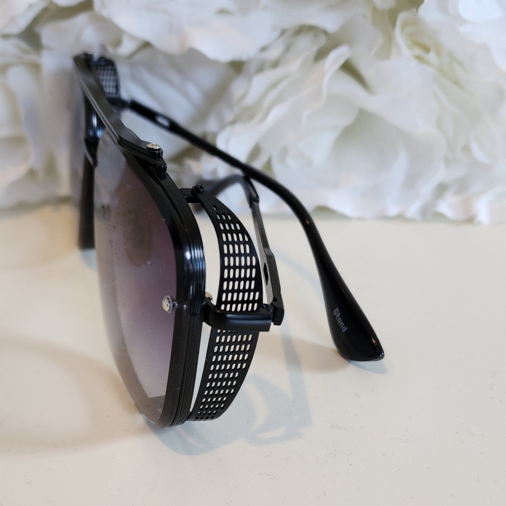 Oversized Square Sunglasses With Gradient Purple … - image 5